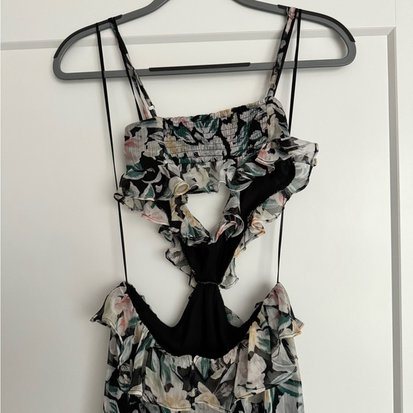 Like new! ASTR Palace Dress - Picture 8 of 9